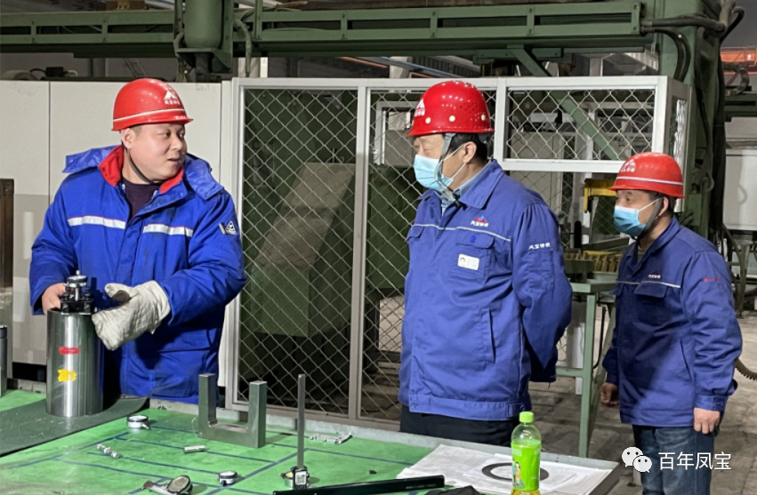 一枝一叶总关情——jiuyou（中国）官方网站特钢总经理李静敏除夕慰问一线员工